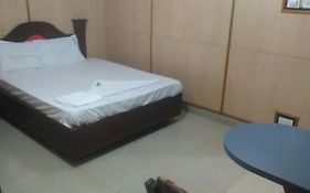 Hotel Priya Chengannur